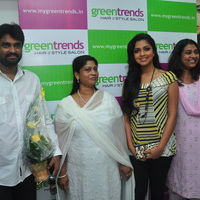 Amala Paul Inaugurates Green Trends Salon | Picture 37603